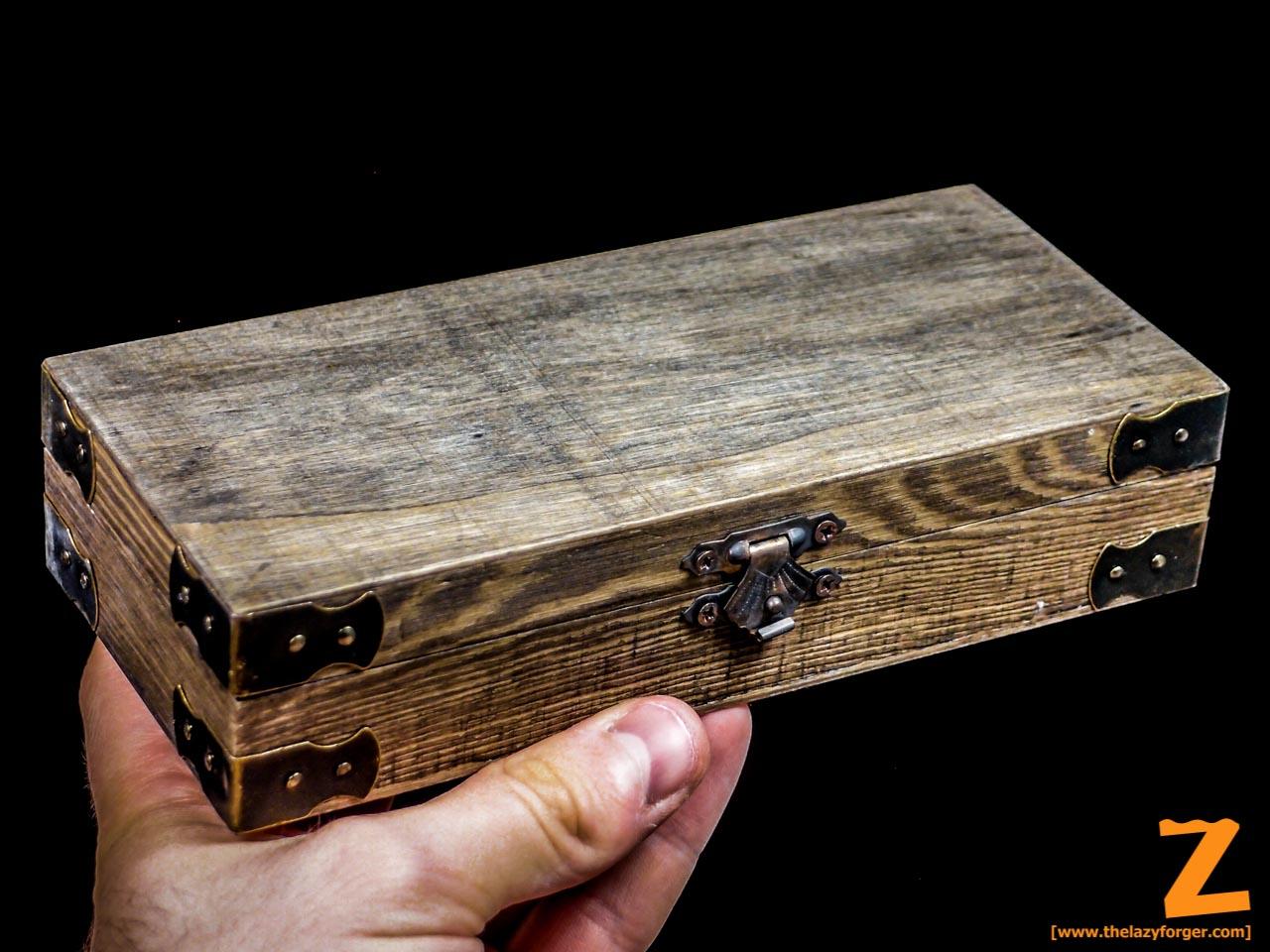 Small Wooden Miniatures Case